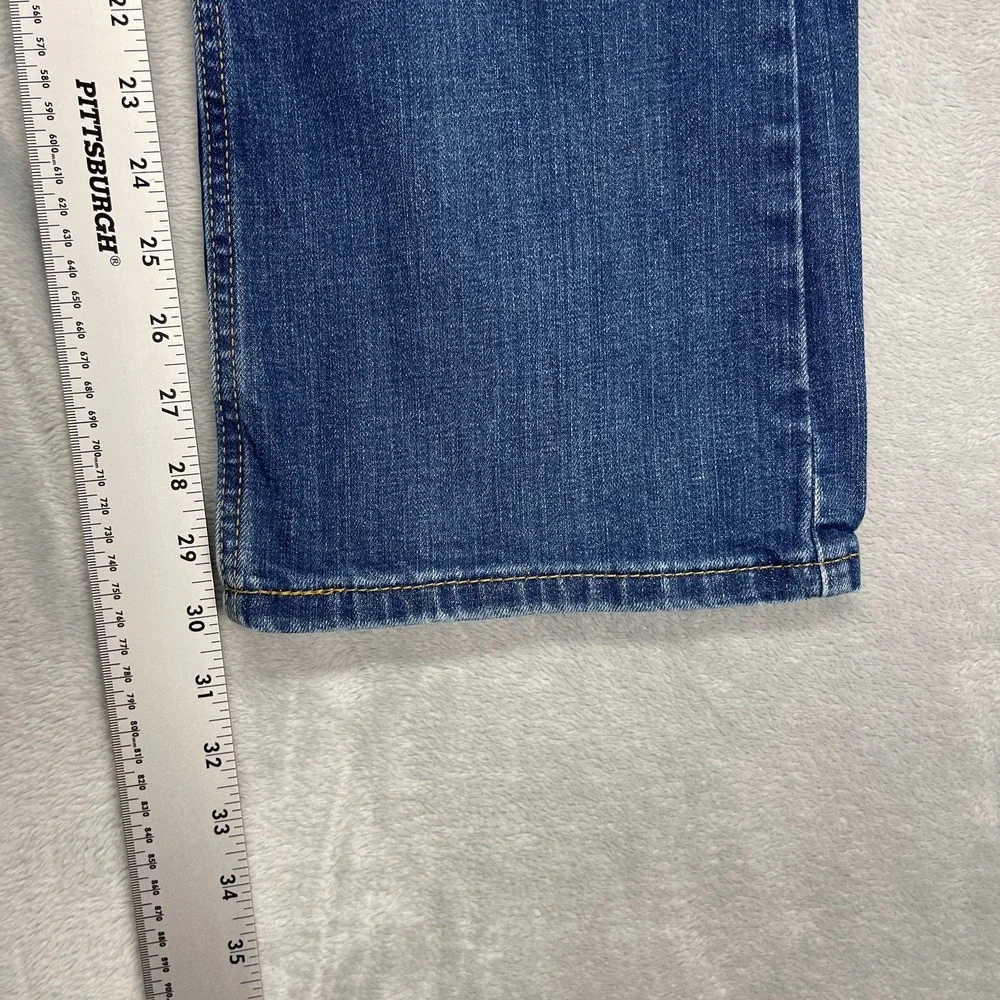 Levis these levi